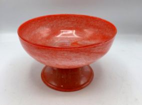 1930s Graystan mottled red glass pedestal bowl, 15cm high x 25cm diameter