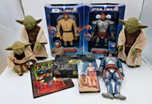 Mixed assortment of vintage Star Wars toys to include boxed figures, card games & electronic