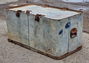 Vintage galvanised steel grain bin with hinged lid and twin carry handles, H 41cm x W 88cm x D 47cm