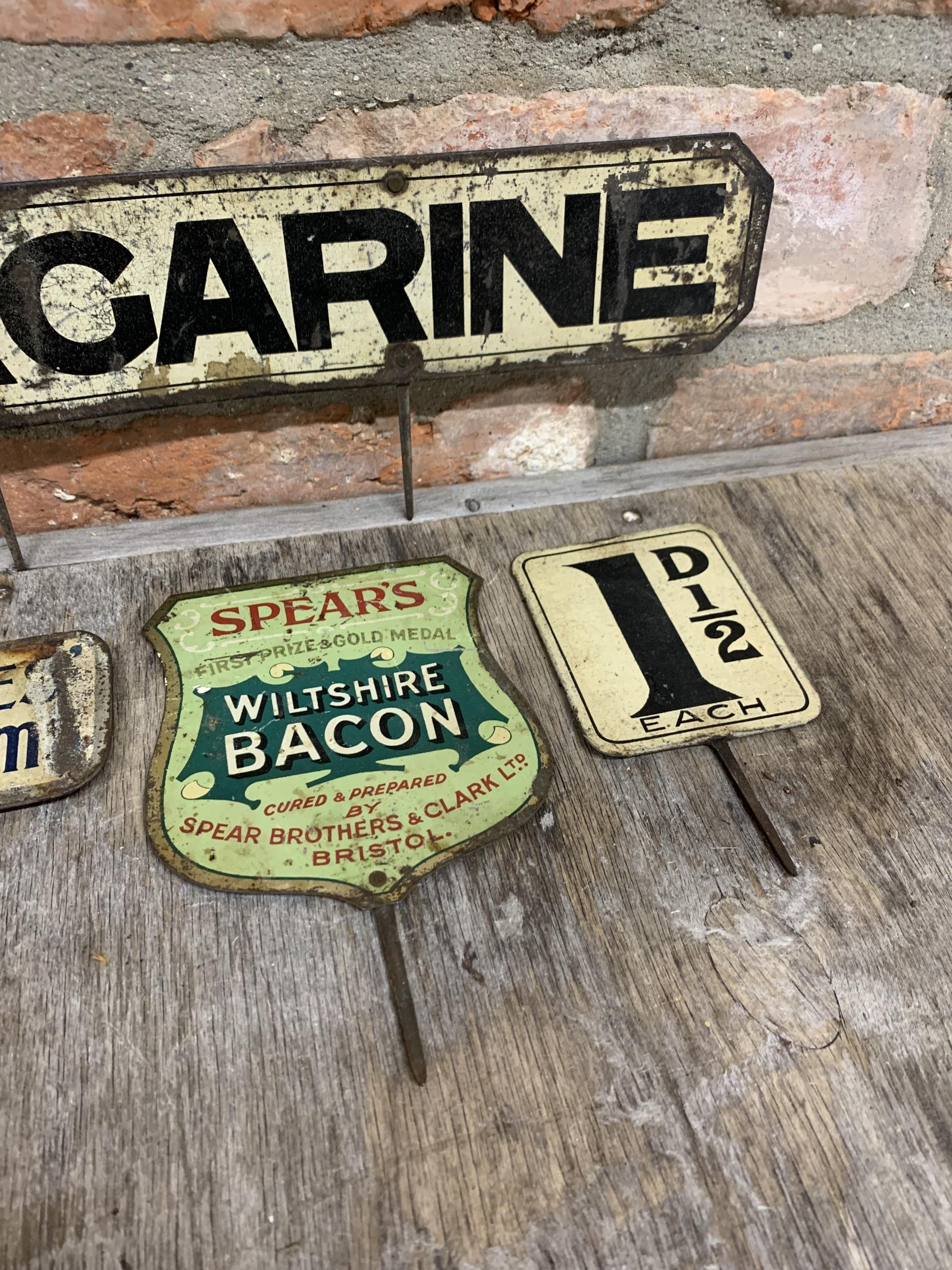 Quantity of antique store counter tin signs to include 'Spear's Wiltshire Bacon' and 'Palethorpe - Image 3 of 3