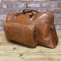 Good quality vintage brown leather carry bag