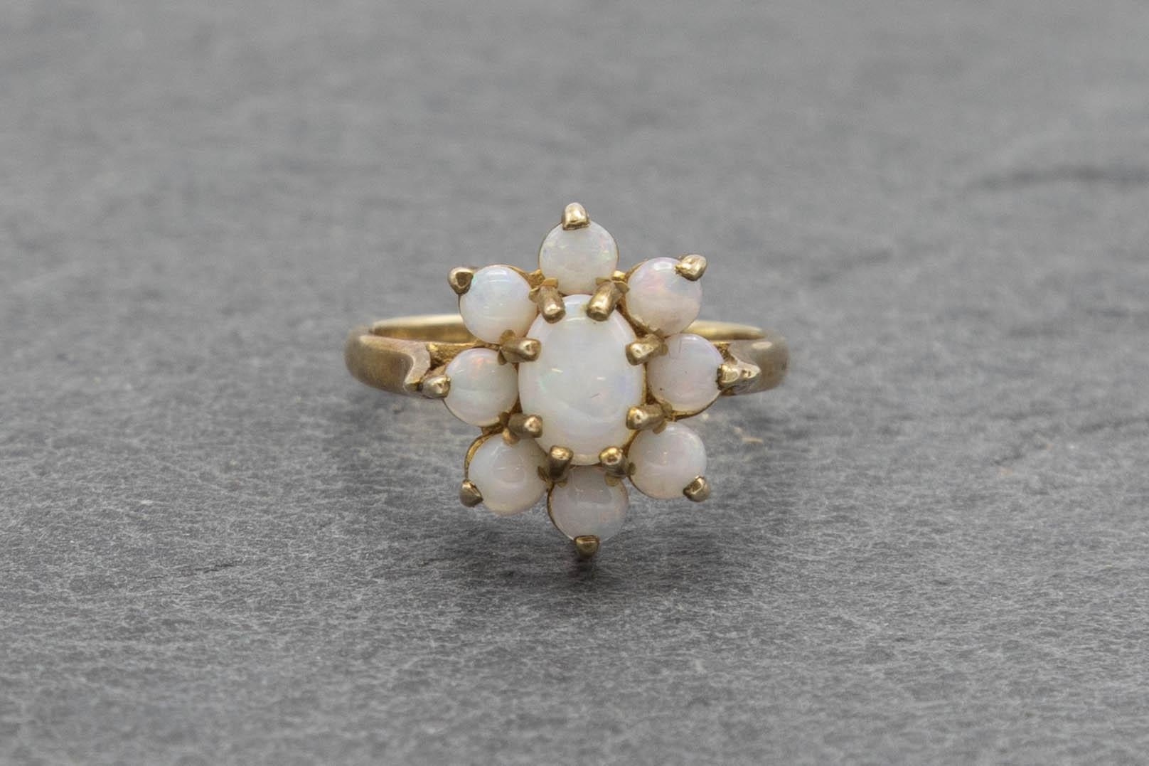 9ct opal cluster ring, London 1973, size L, 2.9g