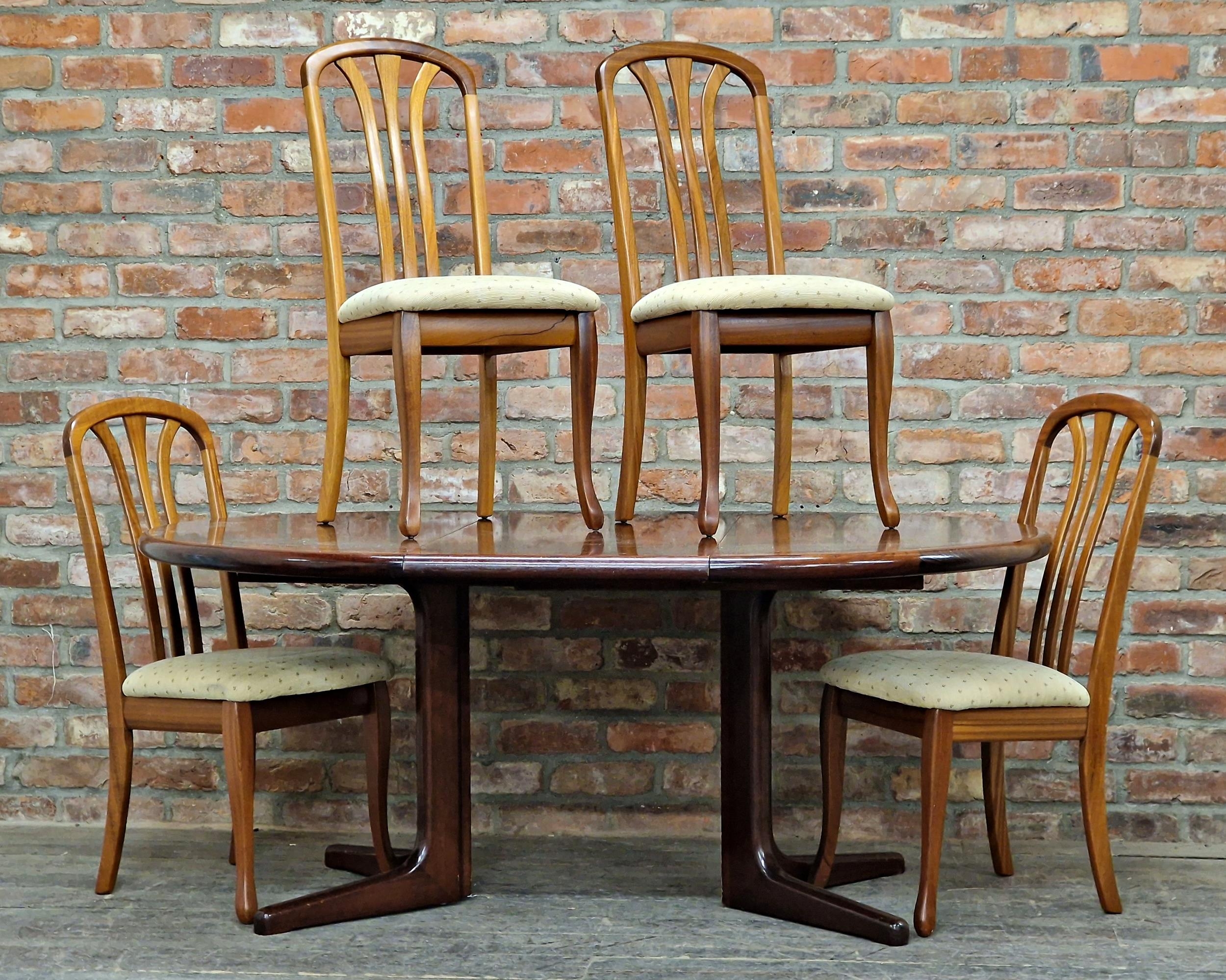 20th Century Dyrlund solid rosewood extending dining table, H 72cm x W 172cm x D 122cm, together - Image 2 of 3