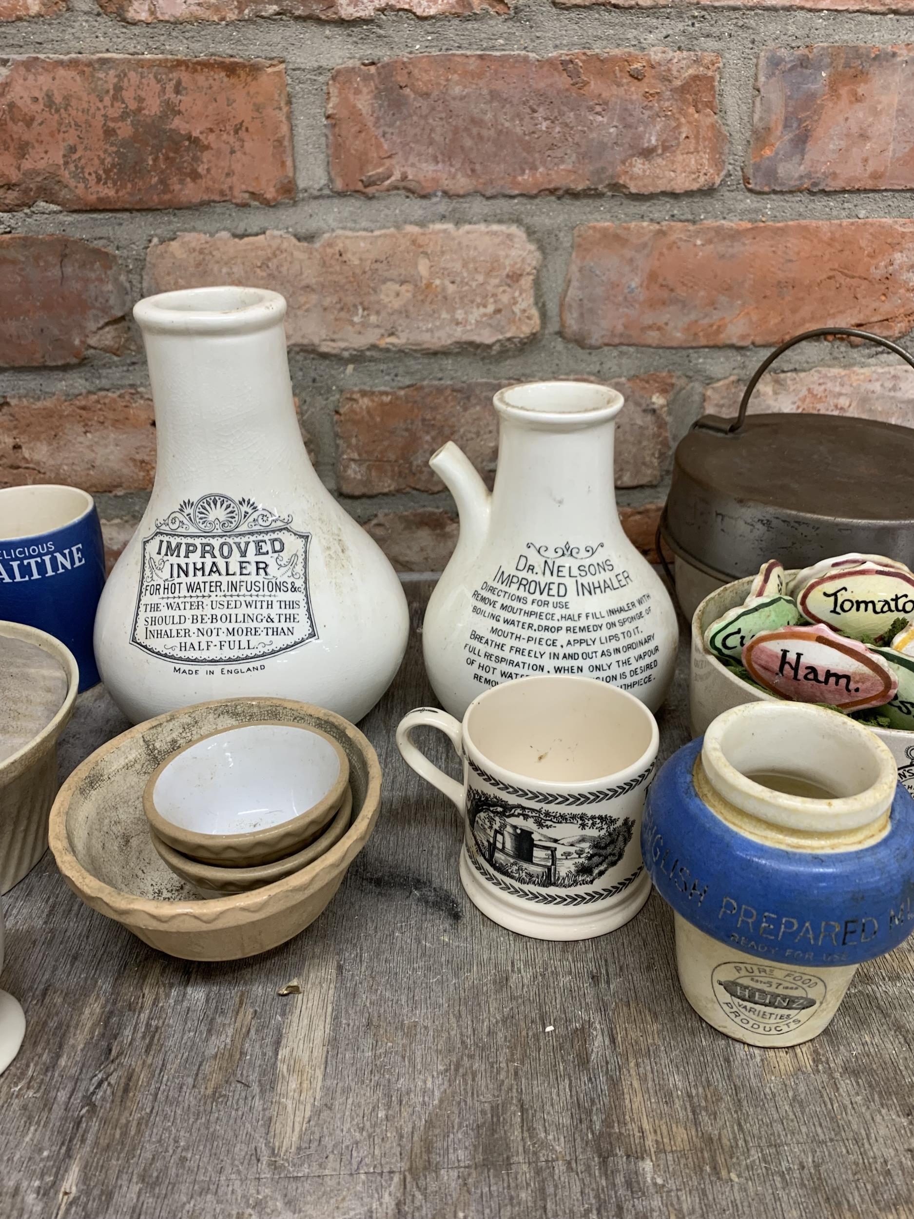 Quantity of mixed antique kitchen creamware ceramics to include jars, bowls and lidded dishes (15) - Image 3 of 4