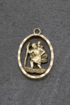 9ct St Christopher pendant, 3cm high, 3.5g