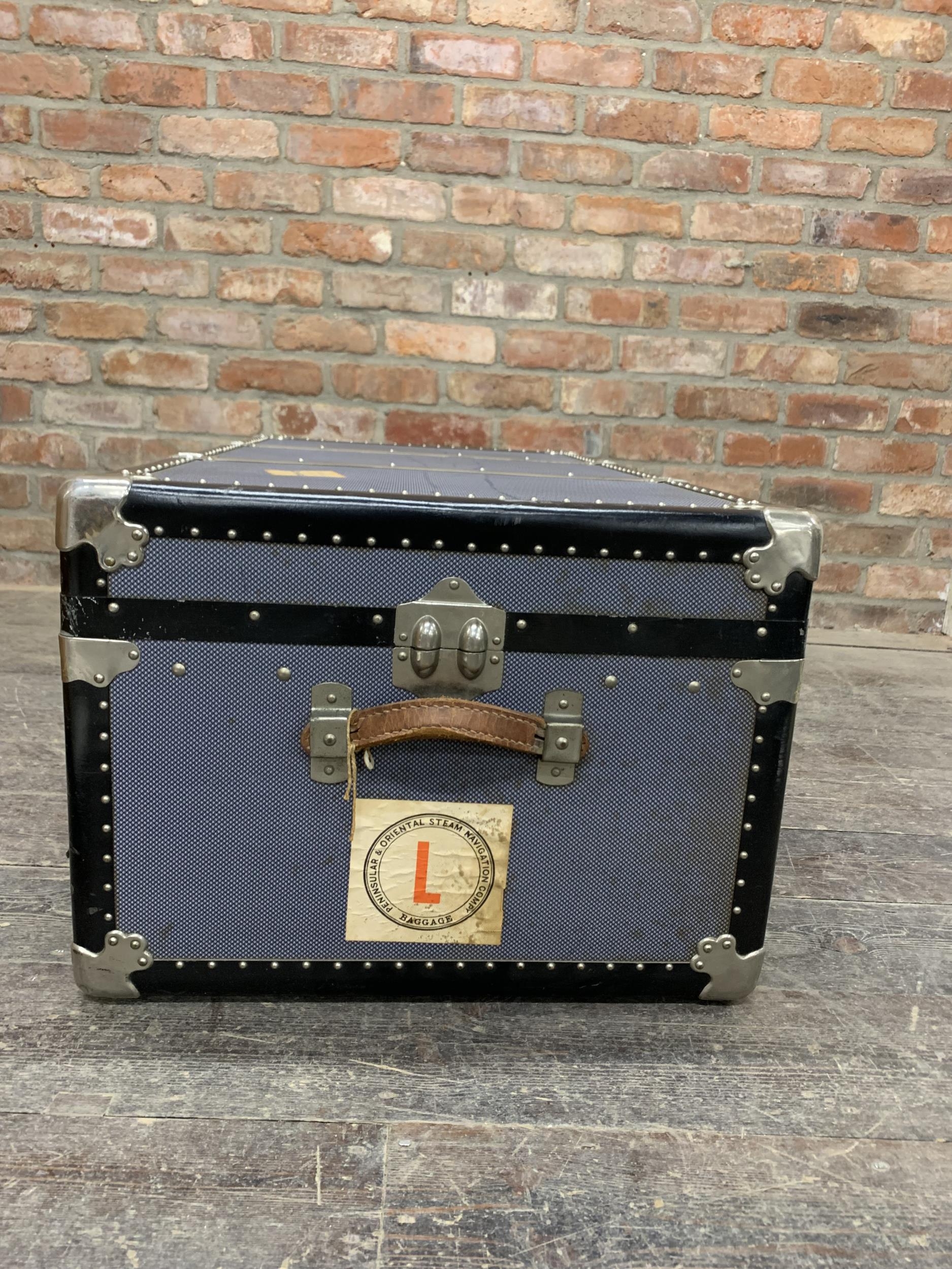 Vintage luggage flight case or trunk, with rivetted frame and original travel stickers, 38cm x 100cm - Image 4 of 4