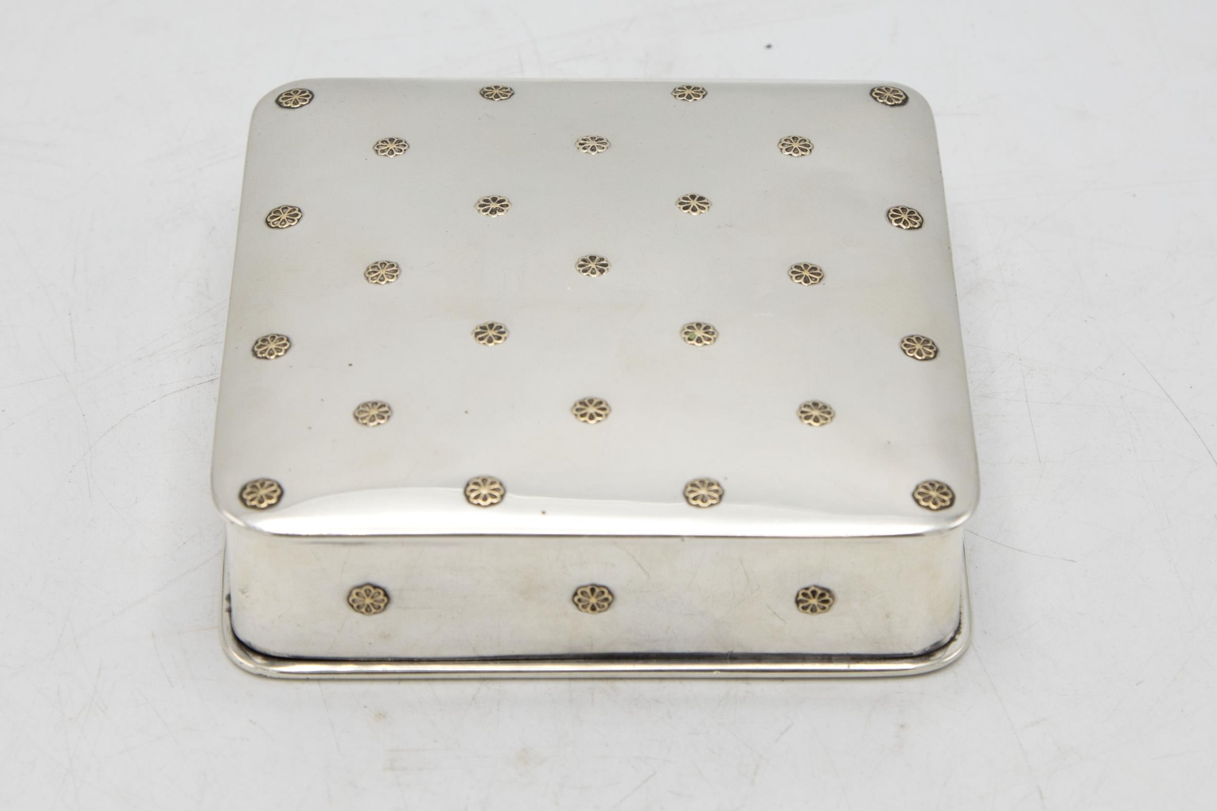 Exceptional quality Gustave Keller of Paris silver box, inspired by Japanese Royal Family, with