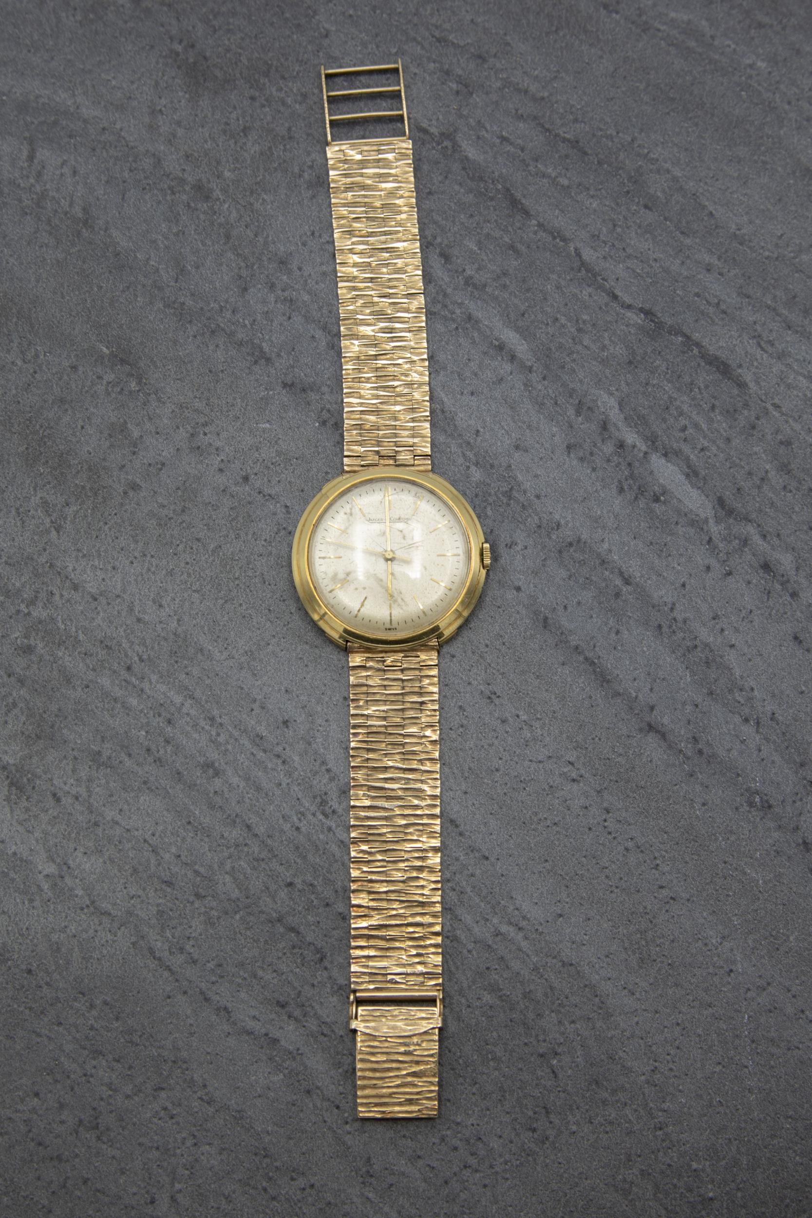 Vintage 18ct Jaeger-Le-Coultre gents dress watch, 35mm case, champagne dial with gilt hands and - Image 2 of 3