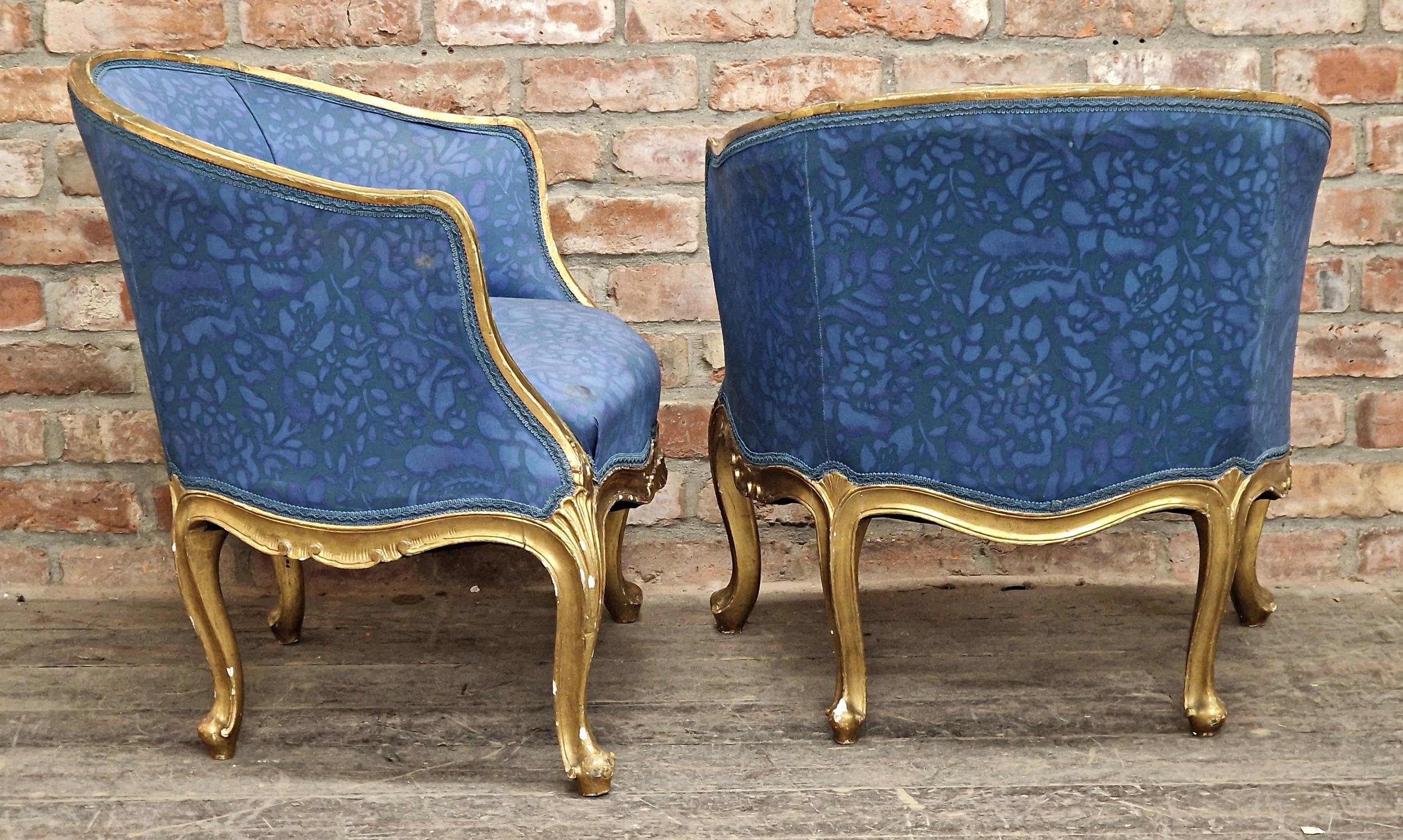 Pair of good quality 19th century French gilt wood tub chairs with blue floral fabric upholstery, - Image 5 of 5