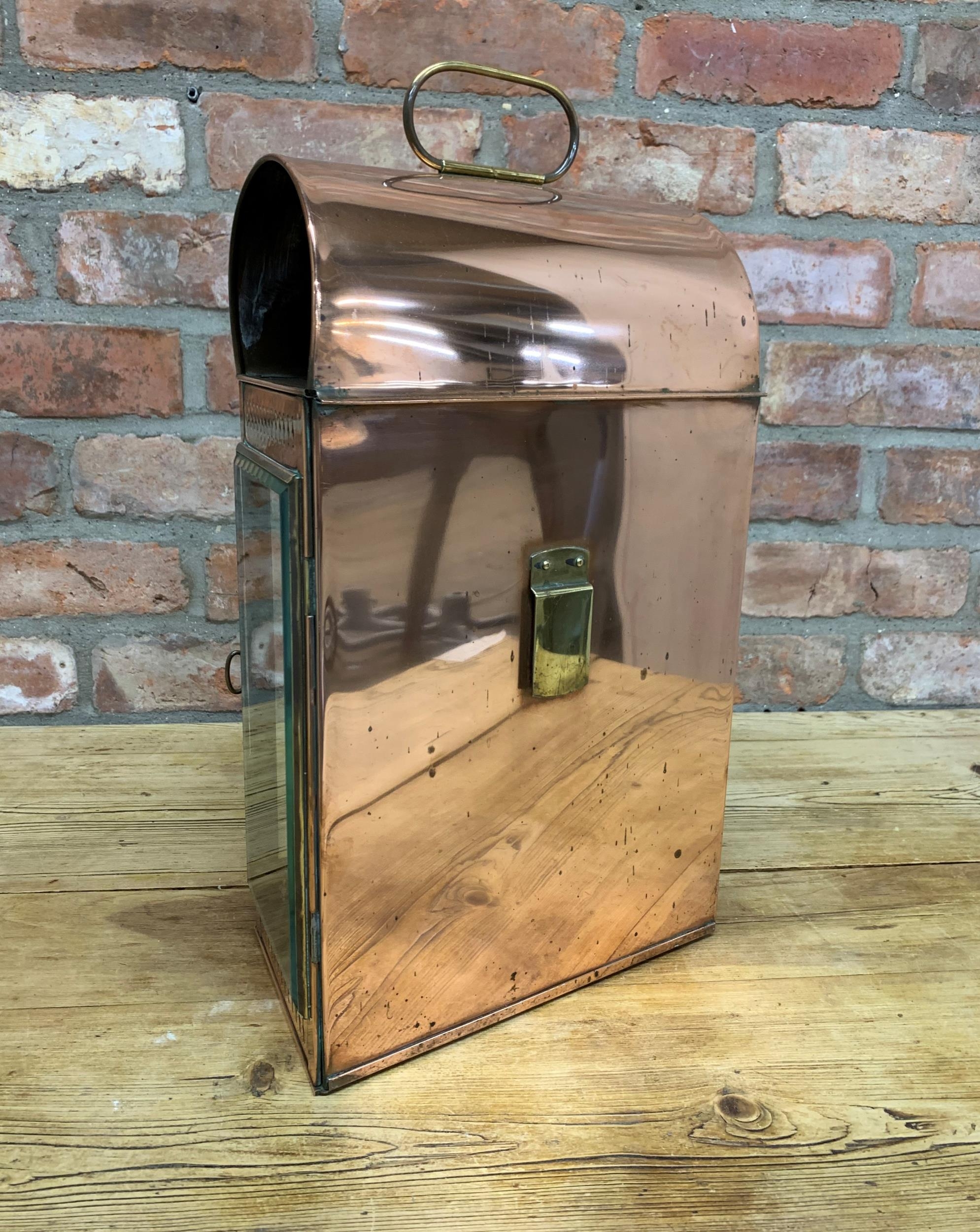 Good polished copper and brass Davey & Co yacht cabins lantern with original burner insert and glass - Image 3 of 3