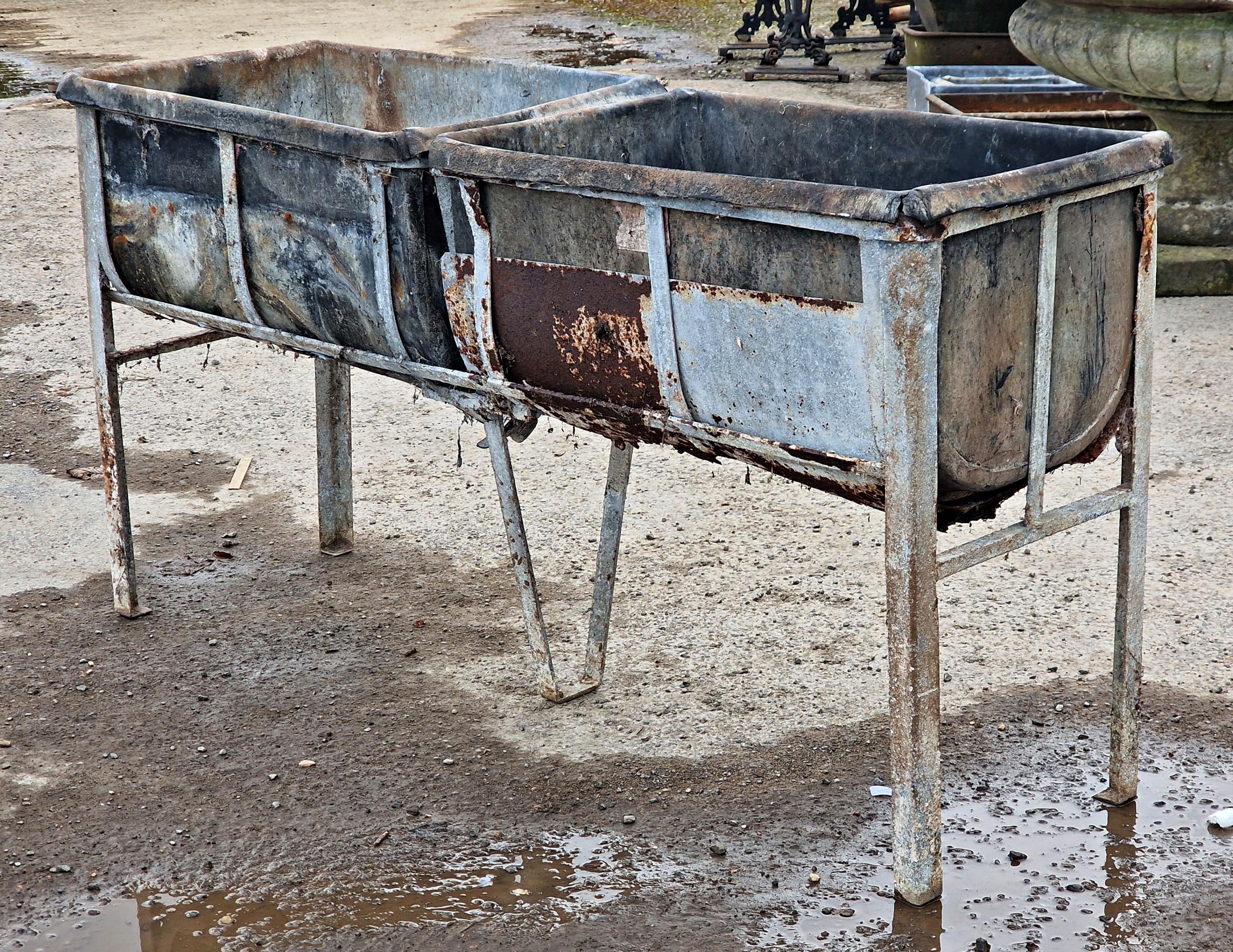 Vintage two sectional dairy trough with rubber liners, H 82cm x W 155cm x D 49cm (AF) - Image 5 of 5