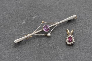 18ct pink sapphire and diamond cluster pendant, .20ct sapphire, .8g with 9ct bar brooch (2)