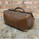 Antique brown leather doctor/Gladstone bag, H 26cm x L 50cm