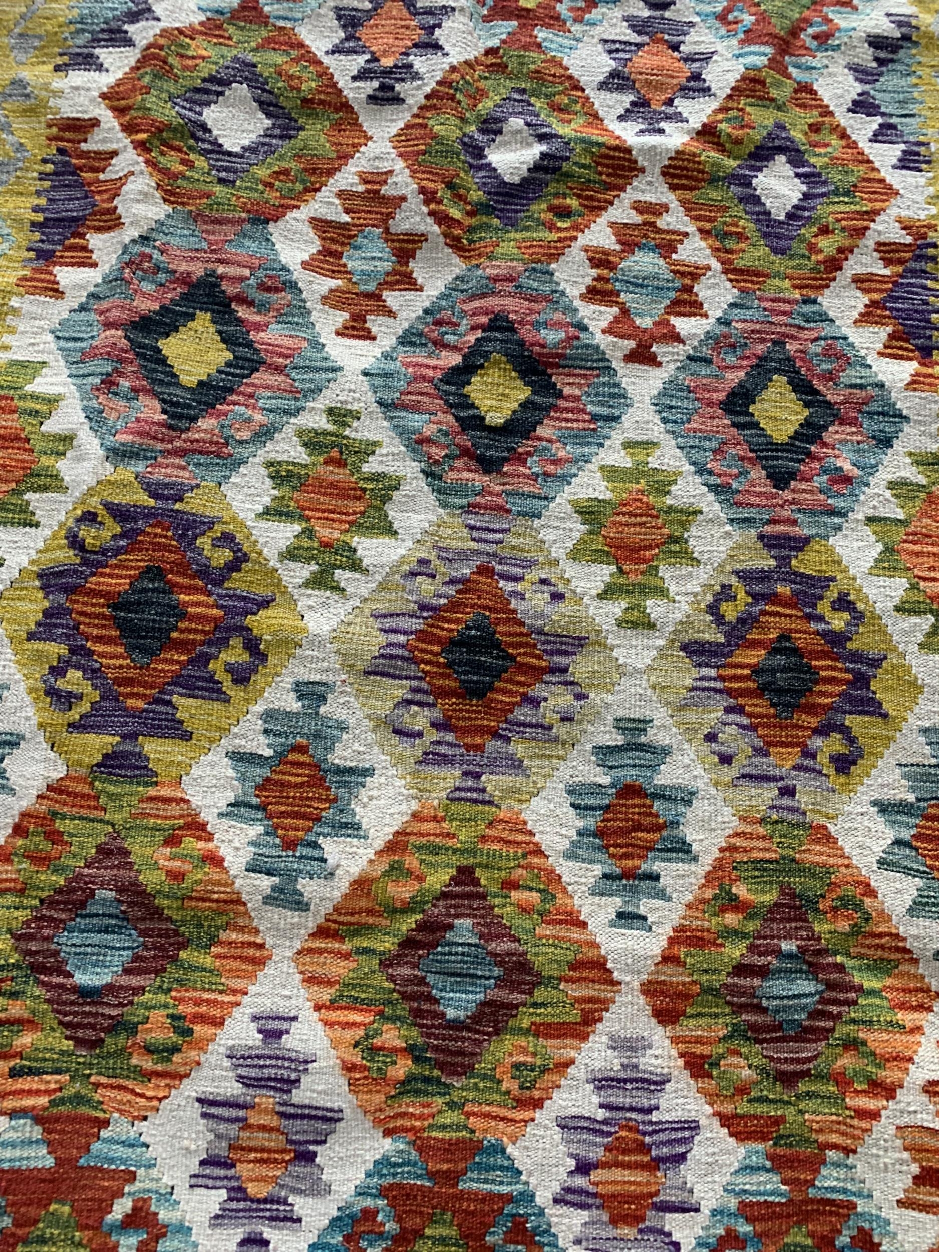 Chobi Kilim rug, 197 x 120cm - Image 3 of 4