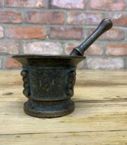 17th century French bronze Navy themed mortar and pestle with anchor and maiden decoration, pestle H