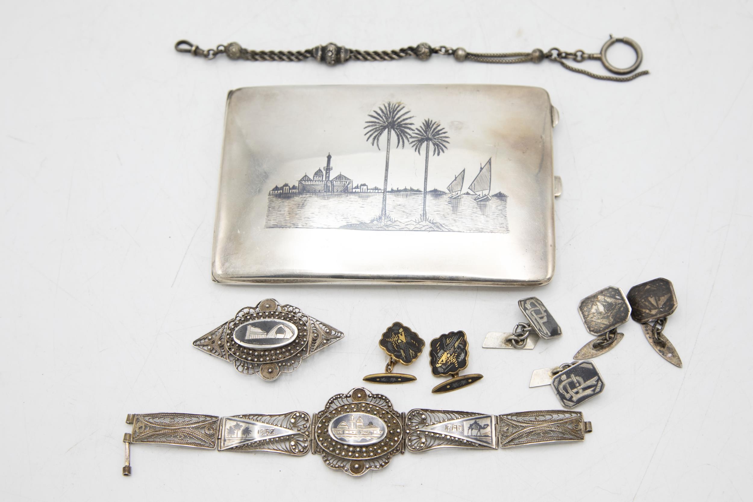 Niello silver lot comprising cigarette case, bracelet and brooch, three sets of cufflinks, with a - Image 2 of 3