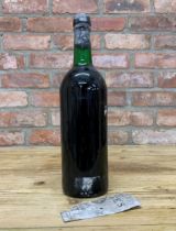 Single Bottle of Warre's 1963 Vintage Port