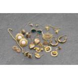 Collection of mainly 9ct earrings, 11g
