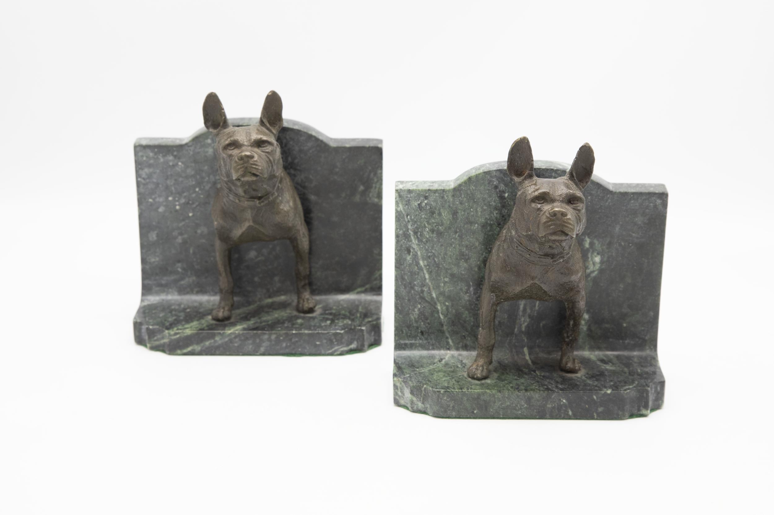 Good quality pair of cast bronze and marble French Bulldog bookends, H 18cm x W 16cm - Image 2 of 3