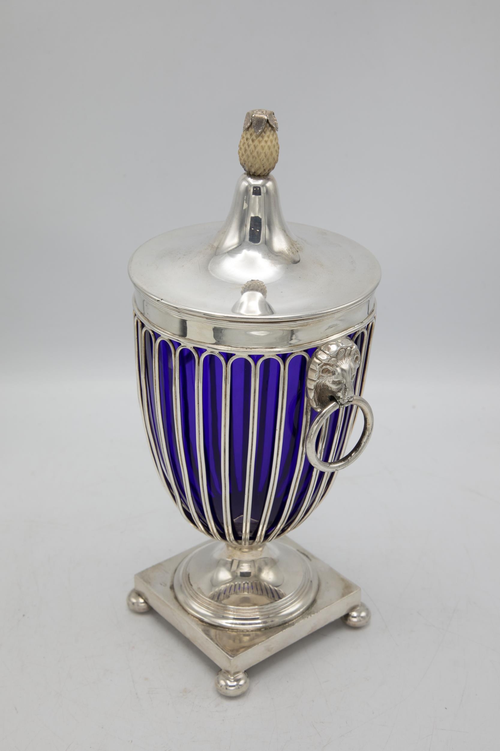 Good quality regency silver plate lidded urn, with carved pineapple finial, twin lion head hoop - Image 2 of 3