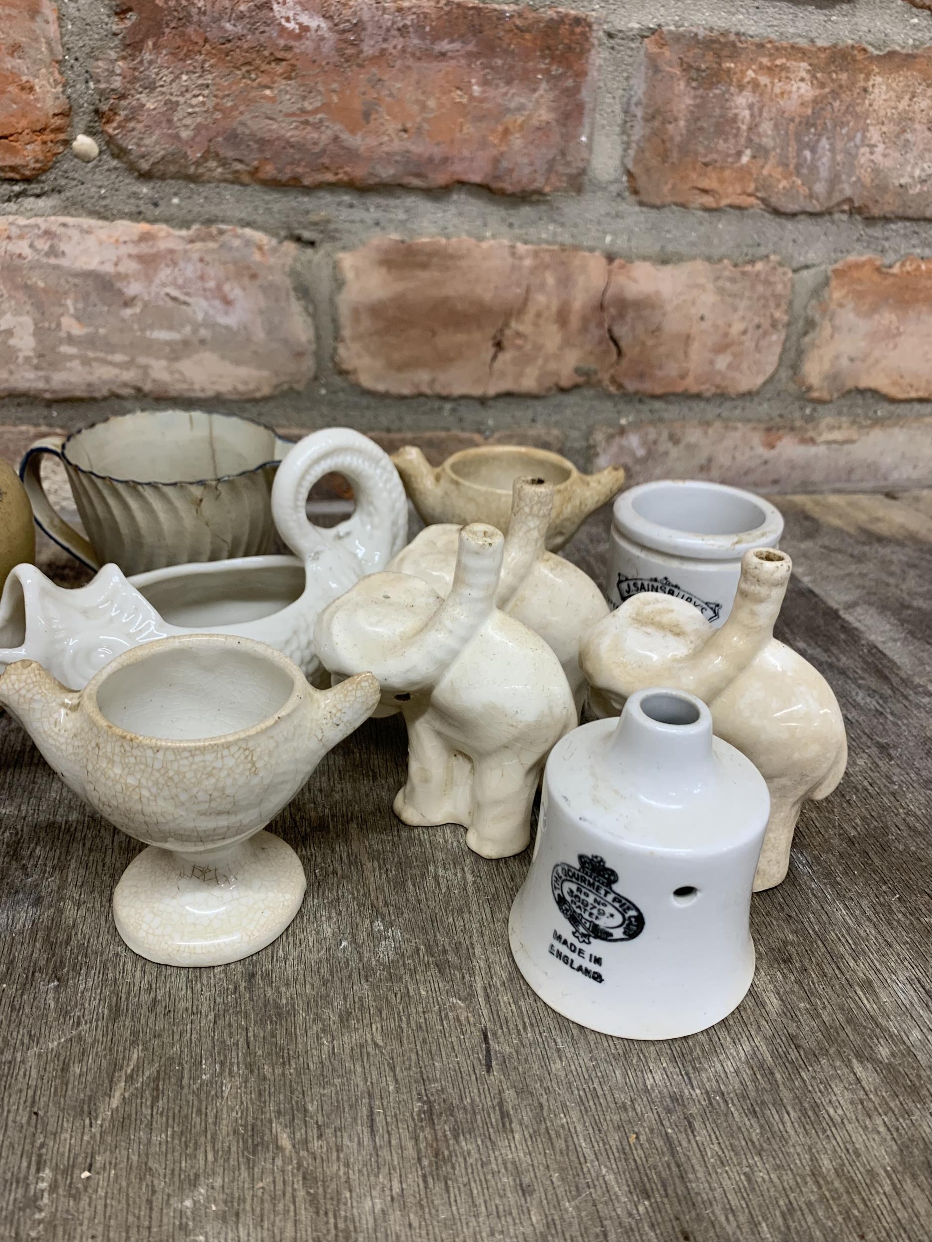 Quantity of mixed antique miniature creamware kitchen ceramics to include pie funnels, cups and jars - Image 4 of 4