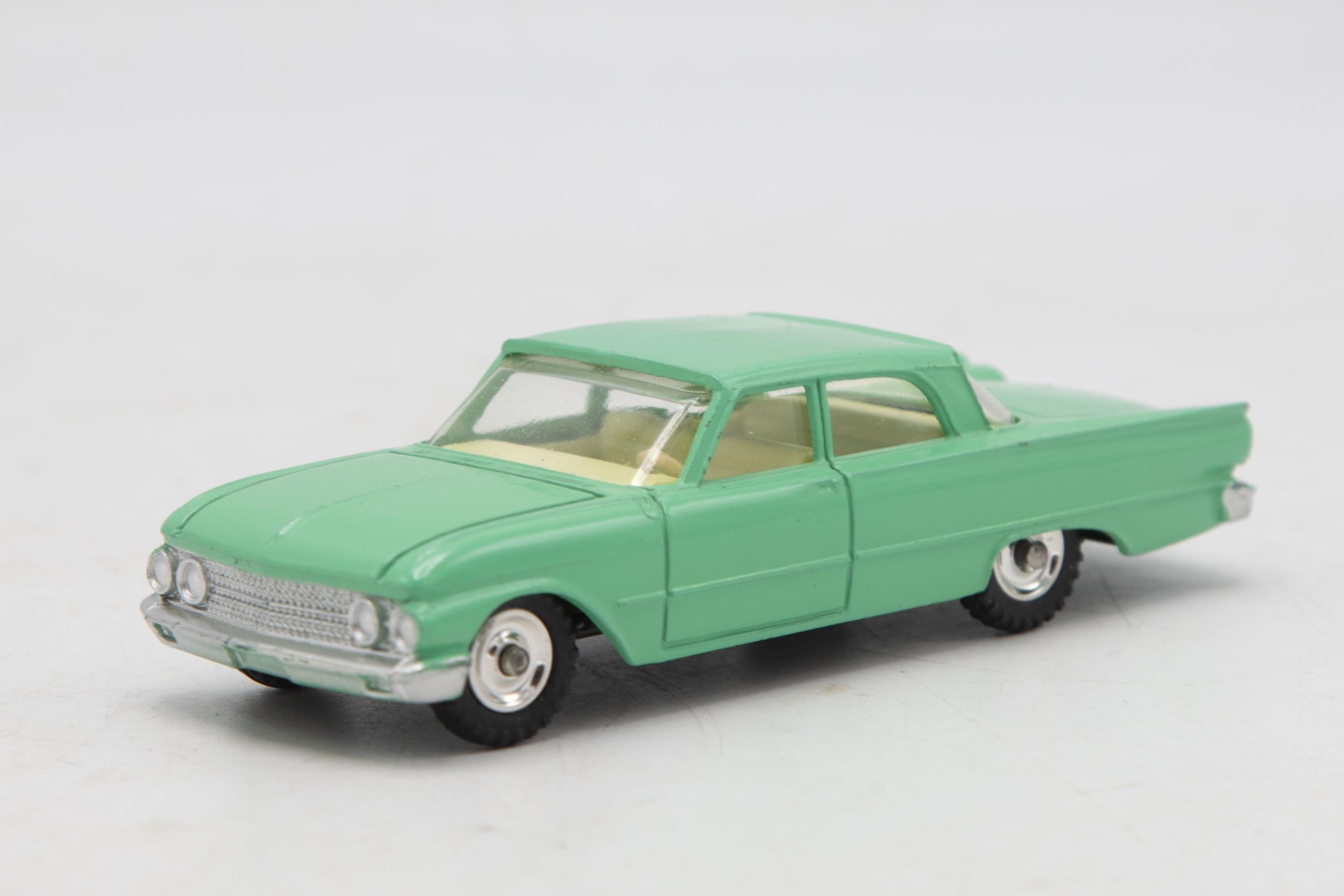 Dinky Toys 148 Ford Fairlane, in outstanding bright condition, mint and boxed - Image 3 of 9