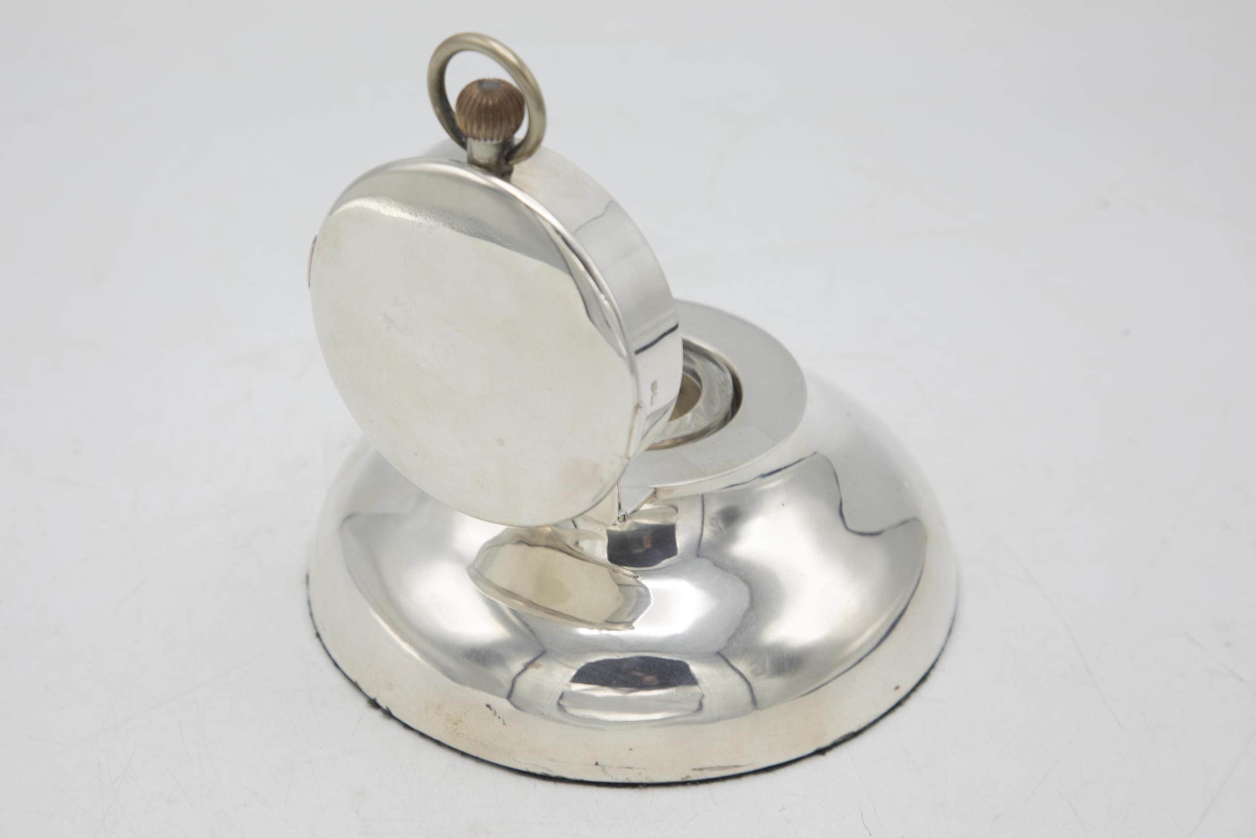 Good quality Edwardian novelty capstan inkstand fitted with a goliath pocket watch, the hinged lid - Image 6 of 7