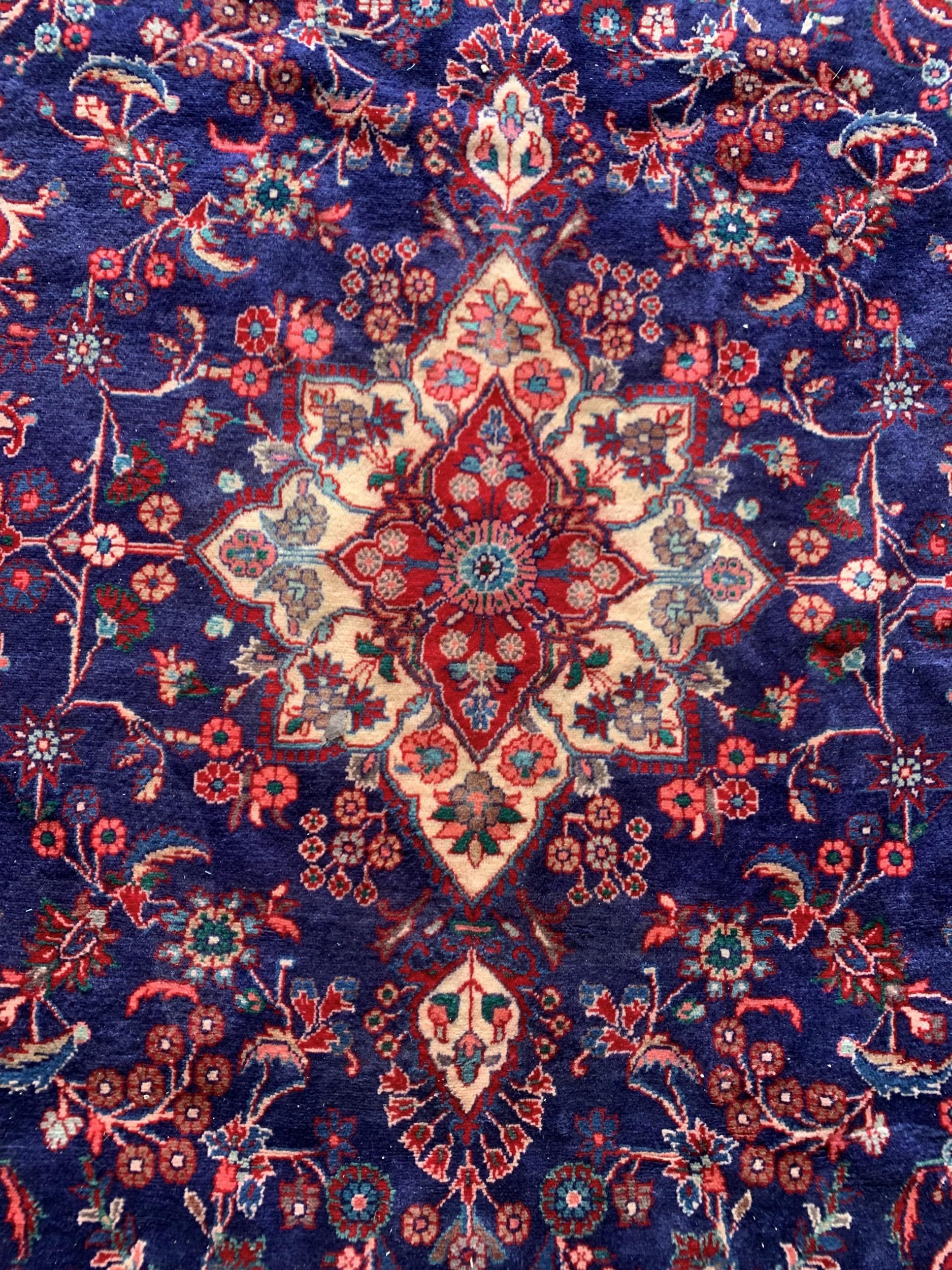 Large Hamadan carpet, intricate decoration on blue ground, 318cm x 215cm - Image 2 of 4