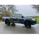 TOYOTA HILUX 2.4 D4-D "ACTIVE" D/CAB 4 DOOR - 2020 MODEL - 1 OWNER - ONLY 41K MILES - AIR CON - LOOK