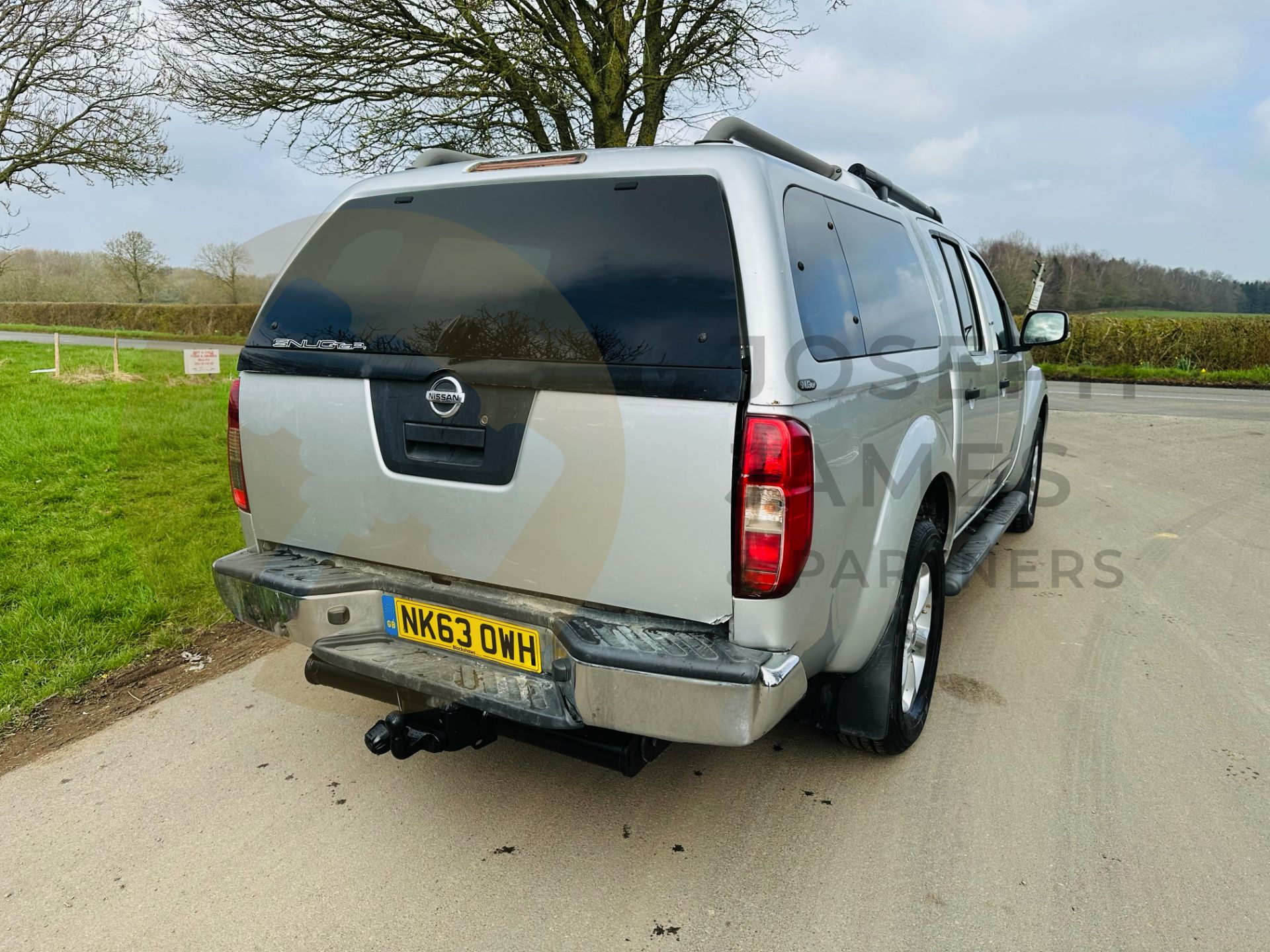 NISSAN NAVARA 2.5CDI "TEKNA" (190) DOUBLE CAB PICK UP - 63 REG - LEATHER - SAT NAV - REAR CANOPY - Image 9 of 32