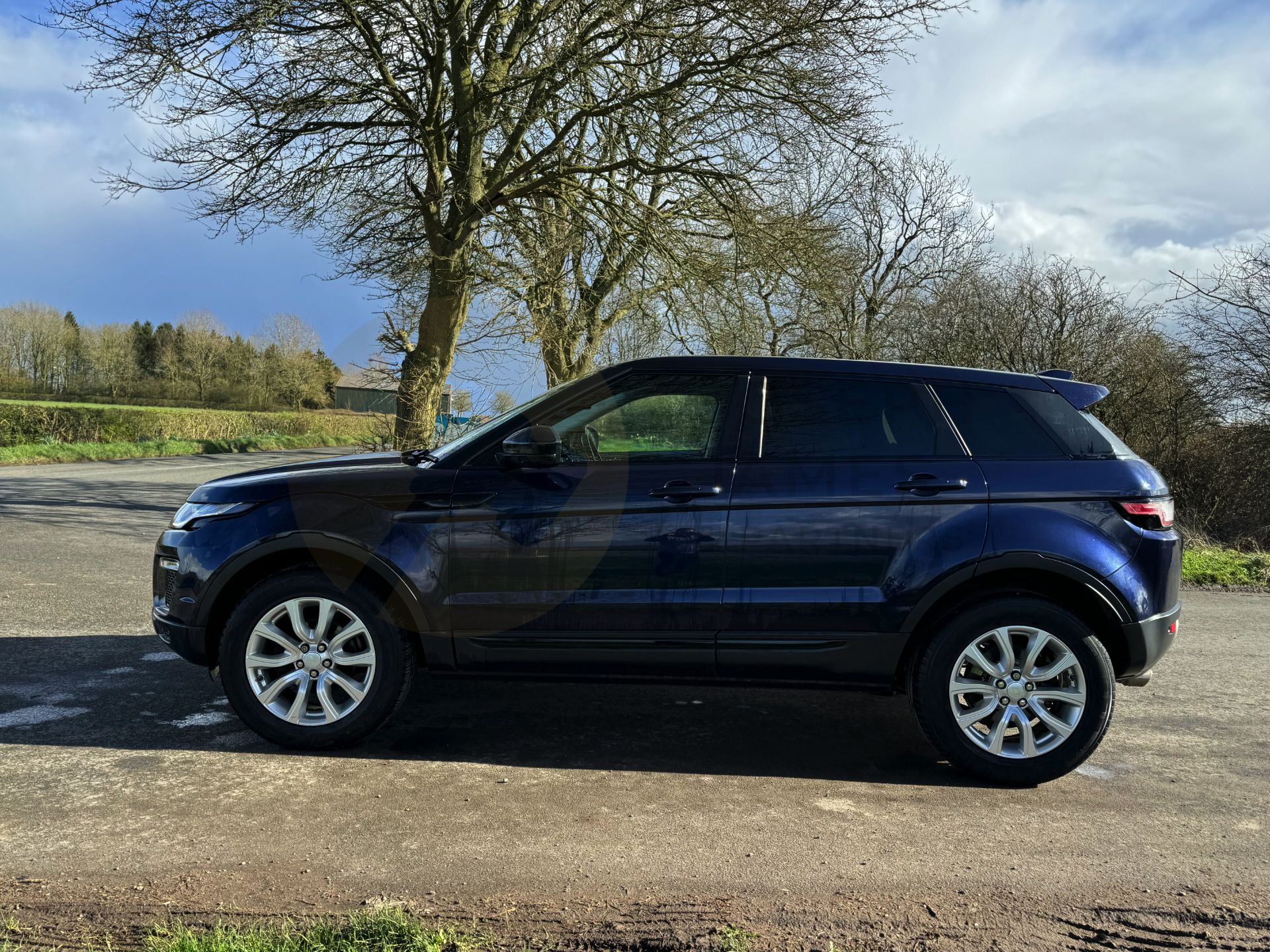 (On Sale) RANGE ROVER EVOQUE *SE TECH* 5 DOOR (2016 - FACELIFT MODEL) 2.0 ED4 - STOP/START *NO VAT* - Image 8 of 48