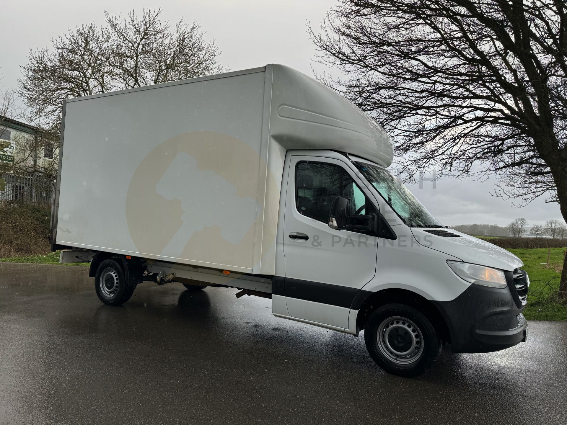 MERCEDES-BENZ SPRINTER 314 CDI *PROGRESSIVE* LWB - LUTON / BOX VAN (2021) *EURO 6* (1 OWNER) - Bild 2 aus 42