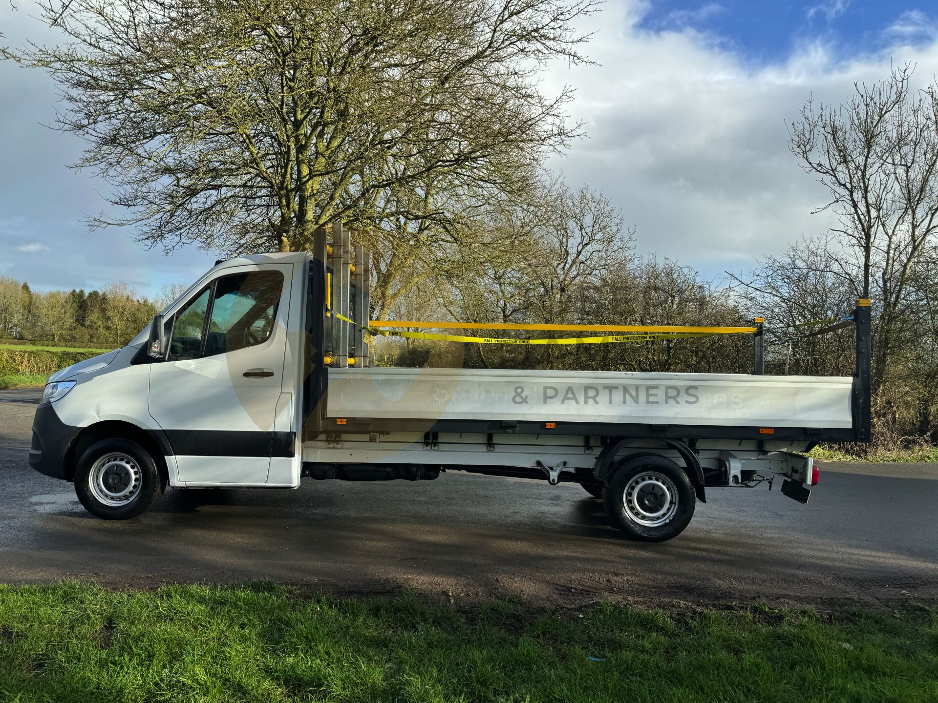 (ON SALE) MERCEDES SPRINTER 314 CDI *LWB - DROPSIDE TRUCK* (2020 -NEW MODEL) 7-G AUTOMATIC *EURO 6* - Image 8 of 36