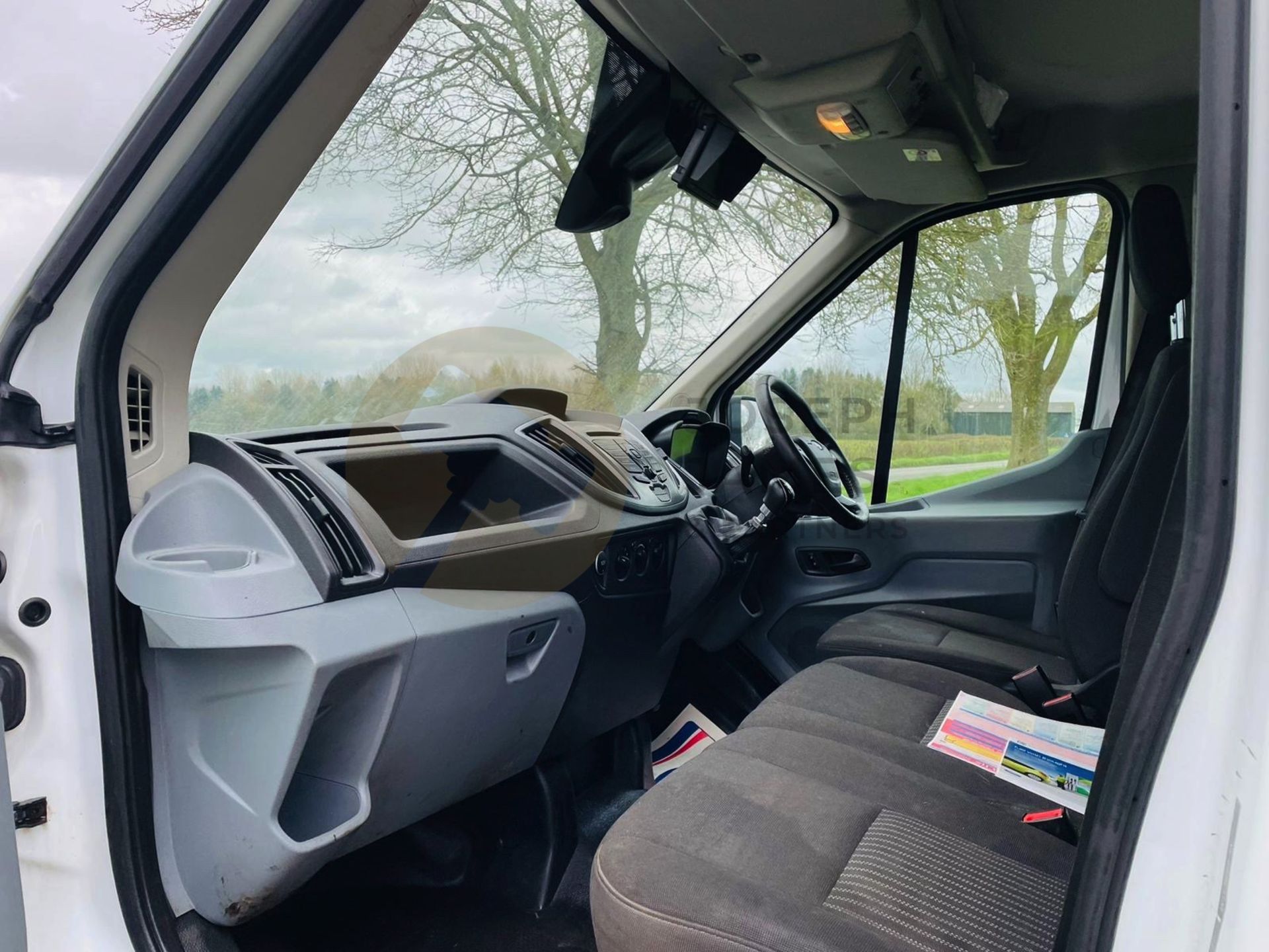 FORD TRANSIT T350 *CLARKS CONVERSION MESSING UNIT* (2019 - EURO 6) 2.0 TDCI 'ECOBLUE' *EURO 6* - Image 26 of 31