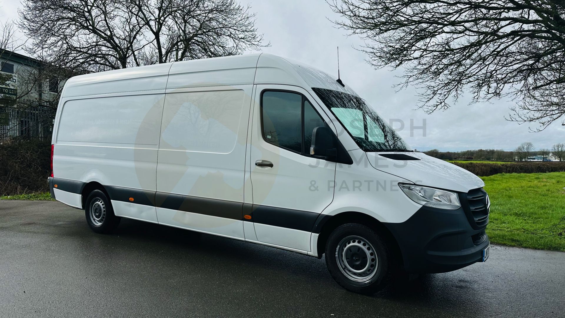 (ON SALE) MERCEDES-BENZ SPRINTER 315 CDI *PROGRESSIVE* LWB HI-ROOF (2021 - FACELIFT MODEL) - Image 2 of 38