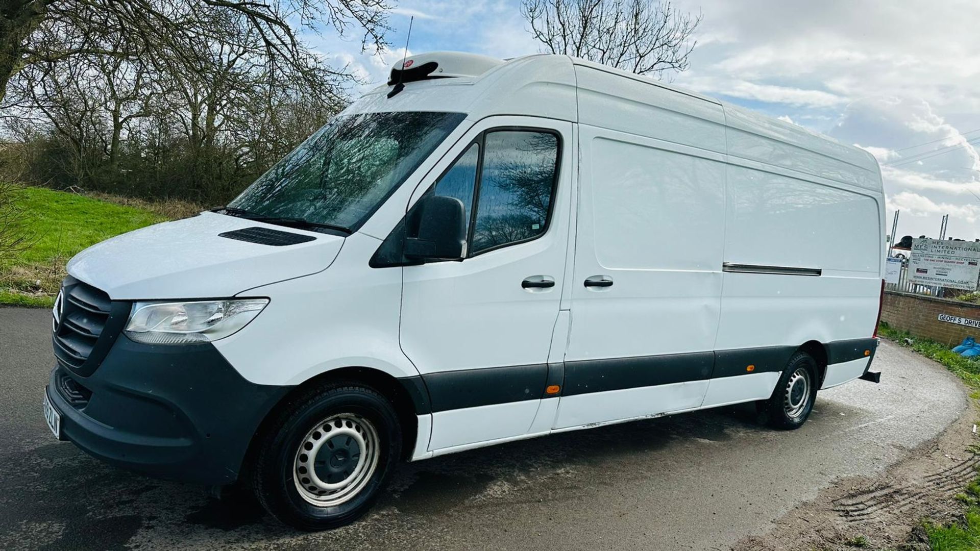 MERCEDES SPRINTER 316CDI FRIDGE VAN LONG WHEEL BASE - 69 REG - EURO 6 - 1 OWNER - *RARE LWB FRIDGE* - Image 2 of 41