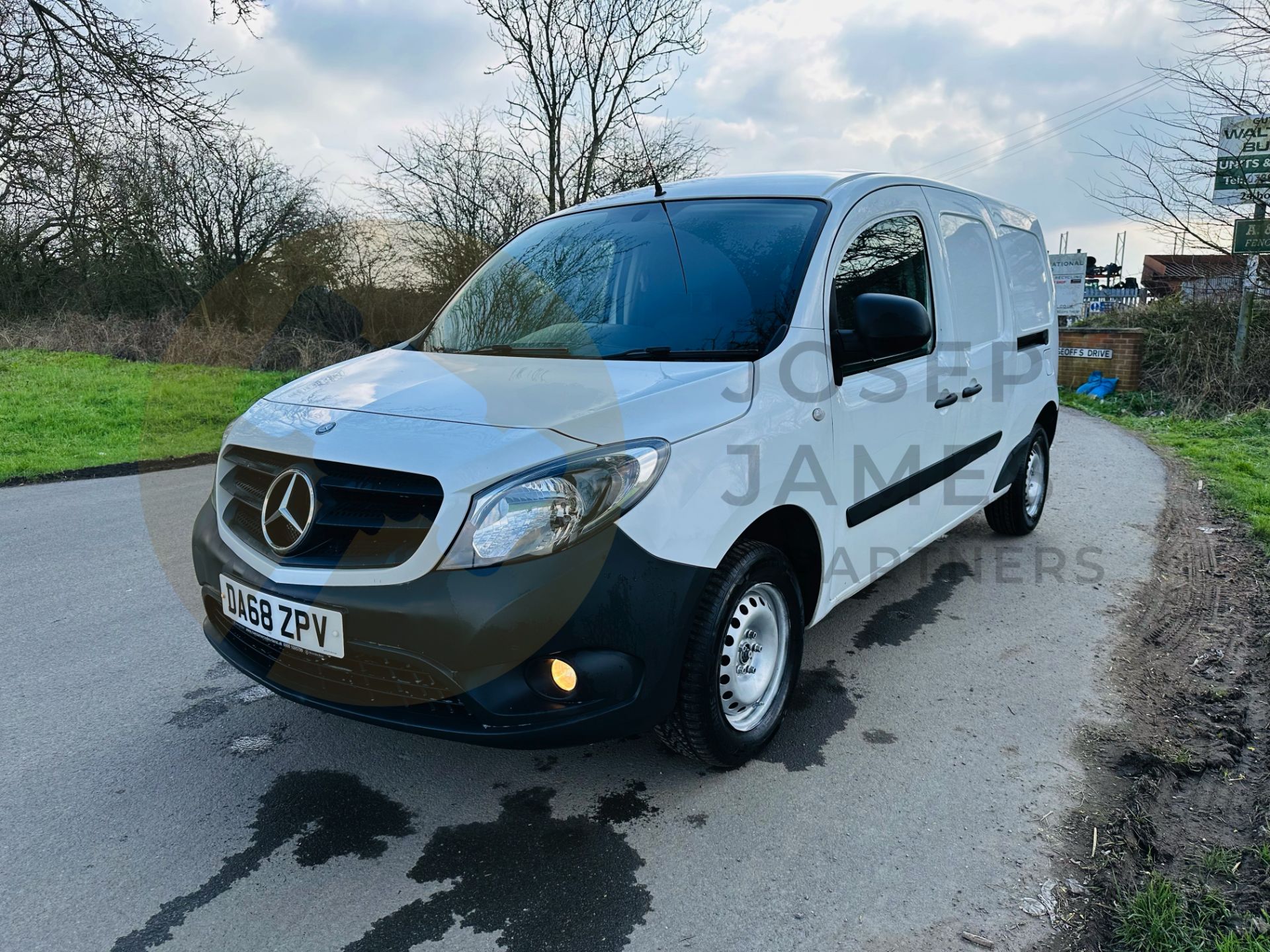 (On Sale) MERCEDES CITAN 111CDI "LWB" 2019 MODEL - AIR CON - EURO 6 - ELECTRIC PACK - NO VAT!!! - Image 4 of 28