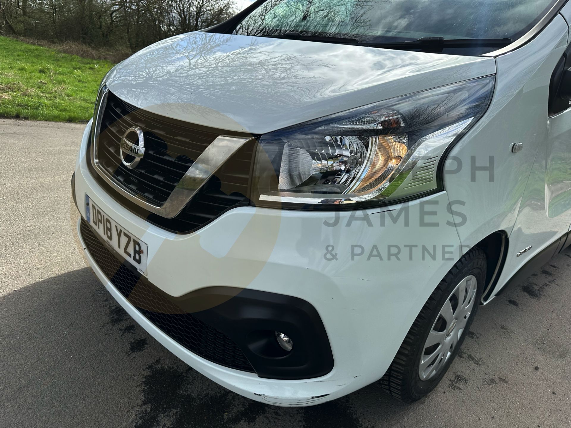 (On Sale) NISSAN NV300 *ACENTA EDITION* SWB PANEL VAN (2018 -FACELIFT MODEL) EURO 6 DIESEL - 6 SPEED - Image 16 of 38