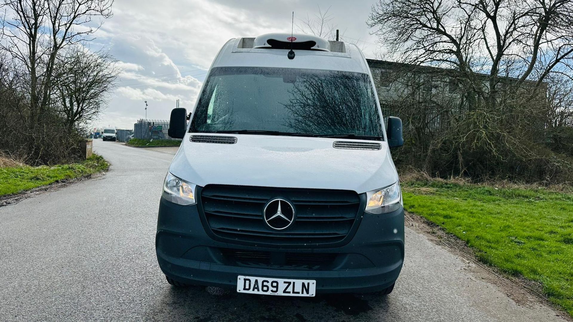 MERCEDES SPRINTER 316CDI FRIDGE VAN LONG WHEEL BASE - 69 REG - EURO 6 - 1 OWNER - *RARE LWB FRIDGE* - Image 13 of 41