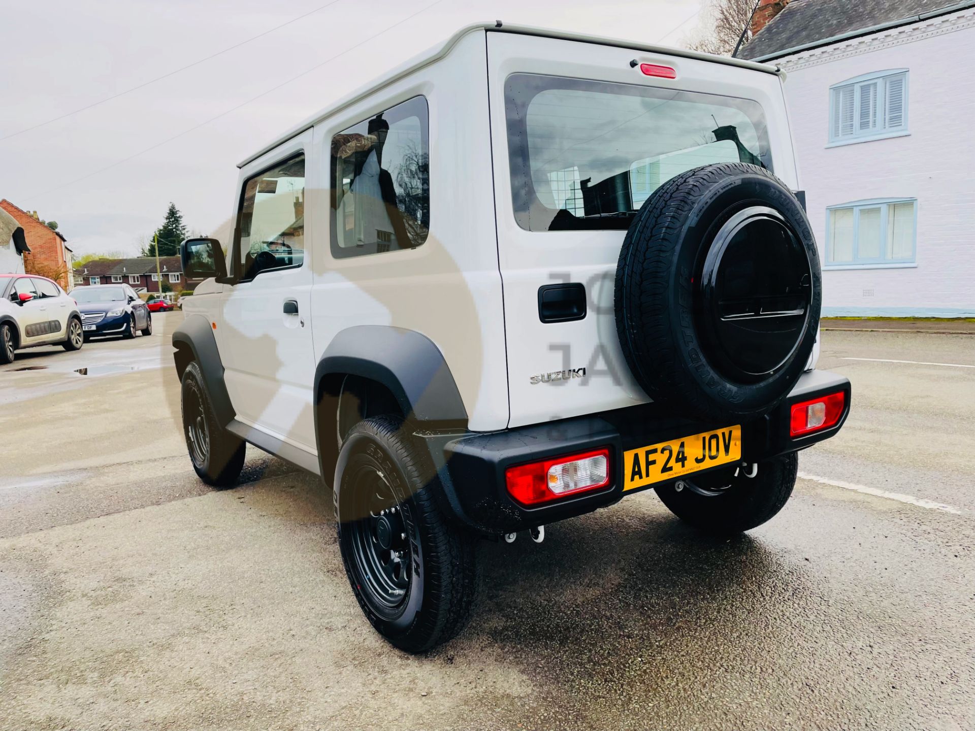 SUZUKI JIMNY ALLGRIP (24 REG) ONLY 31 DELIVERY MILES - BRAND NEW - AIR CON - EURO 6 - U.K SUPPLIED - Image 6 of 31