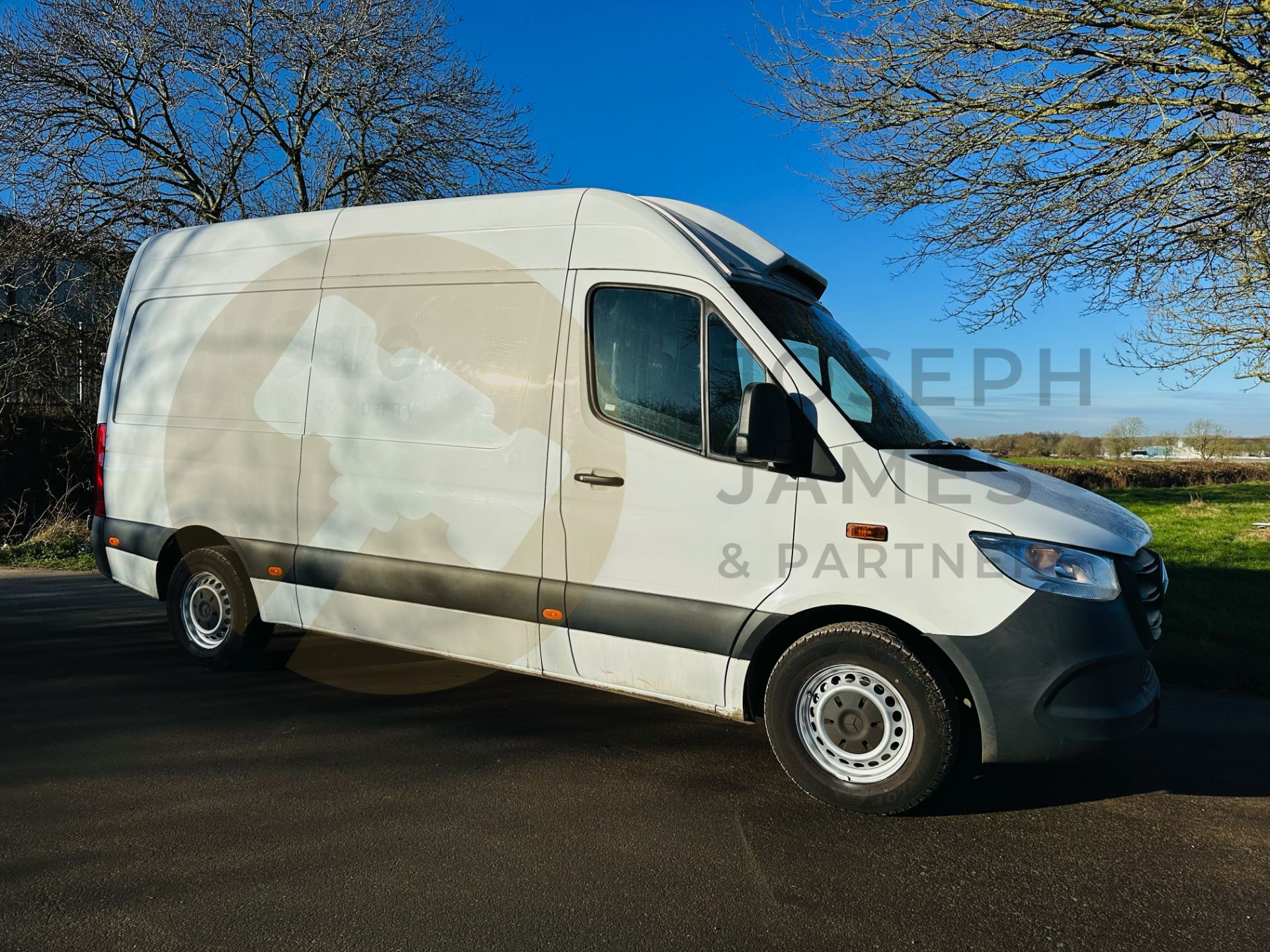 MERCEDES-BENZ SPRINTER 314 CDI *MWB - REFRIGERATED VAN* (2019 - FACELIFT MODEL) *AIR CONDITIONING*