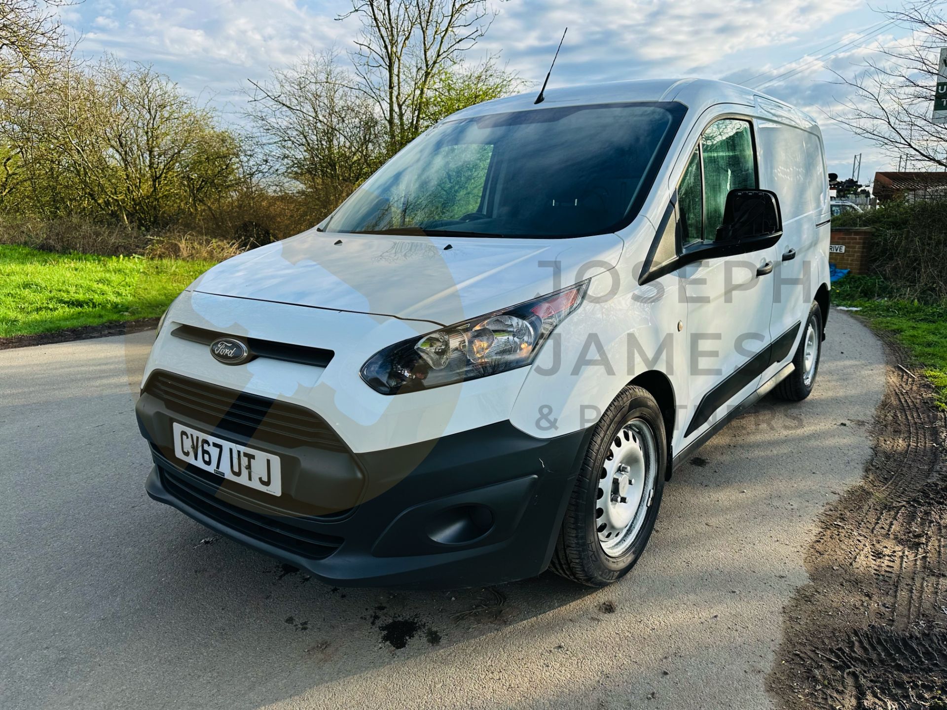 FORD TRANSIT CONNECT *SWB VERSION* (2018 - EURO 6) 1.5 TDCI (1 OWNER) *U-LEZ COMPLIANT* - Bild 4 aus 25