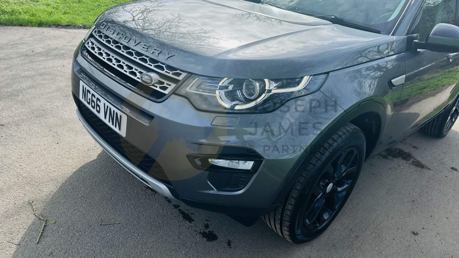 (On Sale) LAND ROVER DISCOVERY SPORT *HSE EDITION* 7 SEATER SUV (2017 - EURO 6) 2.0 TD4 - AUTOMATIC - Image 16 of 48