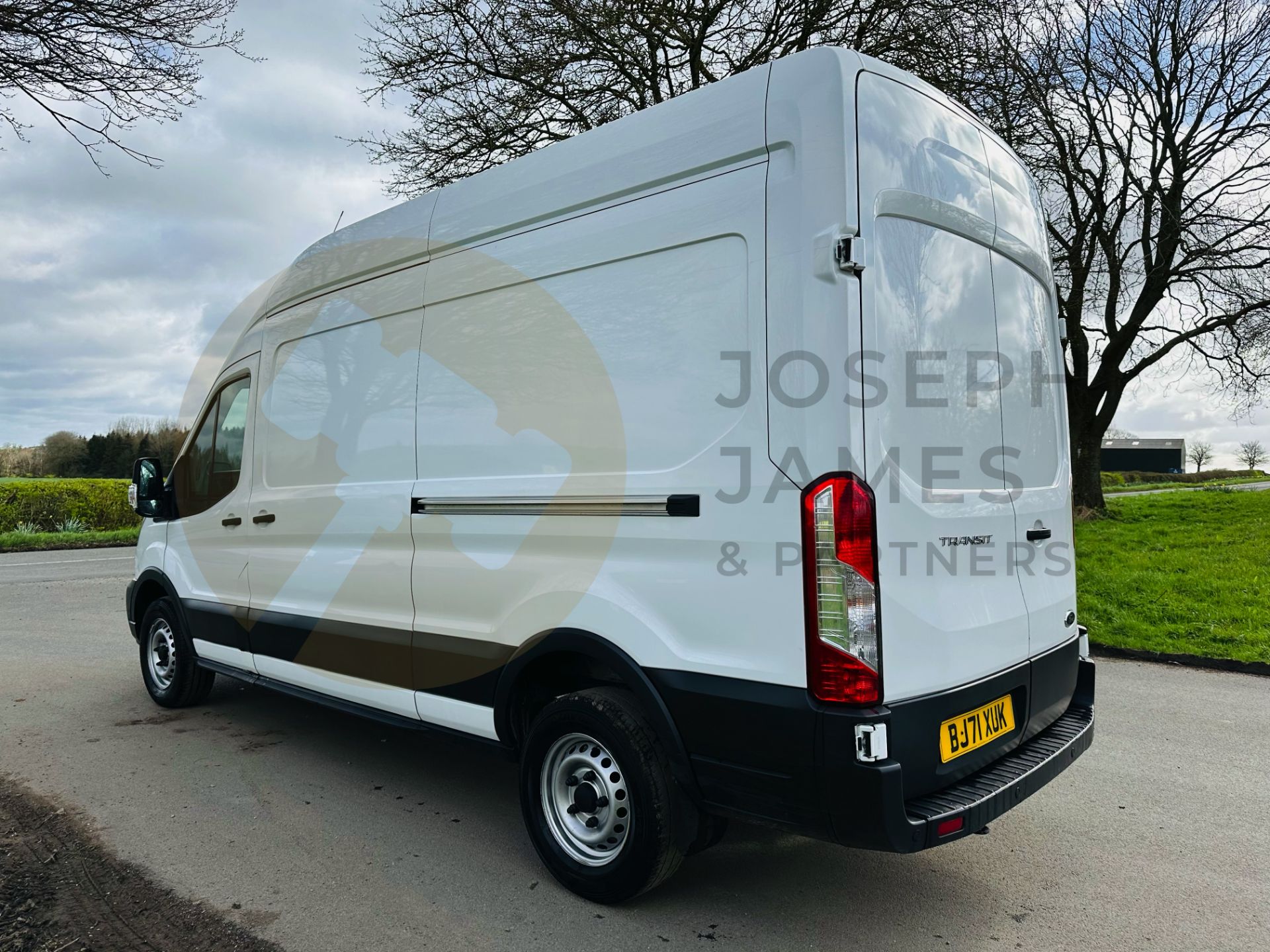 FORD TRANSIT 130 T350 *LEADER EDITION* LWB HI-ROOF (2022 FACELIFT MODEL) 2.0 TDCI 'ECOBLUE' *EURO 6* - Bild 7 aus 29