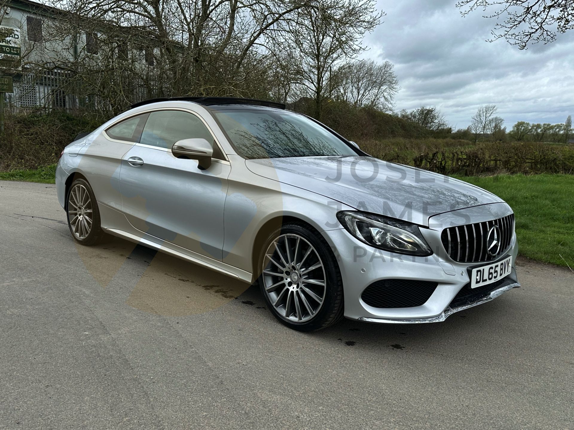 (ON SALE) MERCEDES C220d COUPE *AMG LINE PREMIUM* (2016 - EURO 6) 7-G TRONIC AUTO *SAT NAV-PAN ROOF* - Image 3 of 52