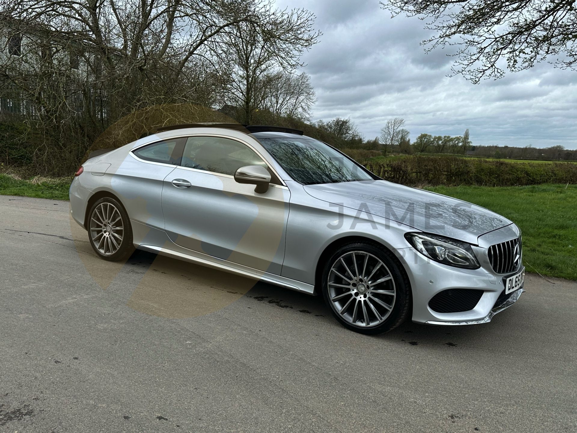 (ON SALE) MERCEDES C220d COUPE *AMG LINE PREMIUM* (2016 - EURO 6) 7-G TRONIC AUTO *SAT NAV-PAN ROOF* - Image 2 of 52