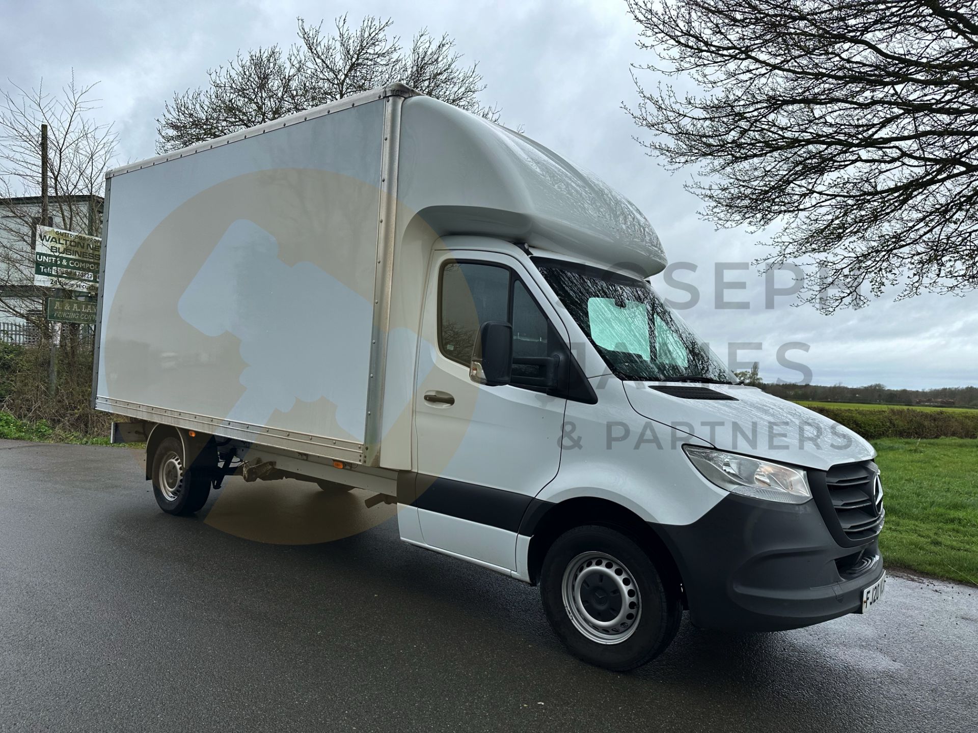 MERCEDES-BENZ SPRINTER 314 CDI *LWB LUTON / BOX VAN* (2020 - NEW MODEL) 140 BHP - 6 SPEED (3500 KG) - Image 3 of 42