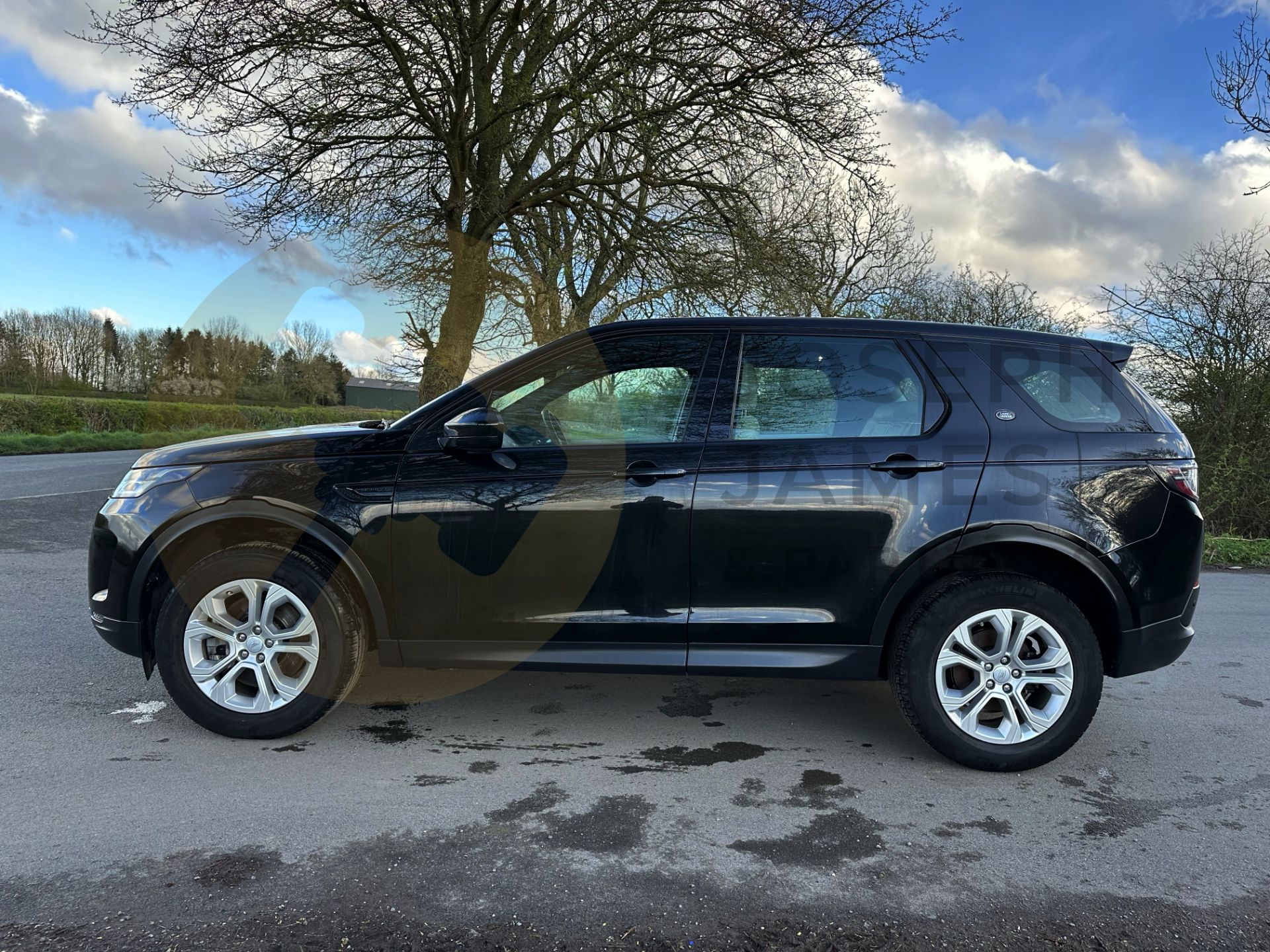 (ON SALE) LAND ROVER DISCOVERY SPORT (2021 - ALL NEW FACELIFT MODEL) 2.0 DIESEL - AUTO STOP/START - Image 8 of 50