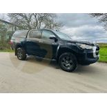 TOYOTA HILUX 2.4 D-4D AUTO - DOUBLE CAB 4 DOOR - 2021 REG (METALLIC BLACK) 1 OWNER - MASSIVE SPEC!!