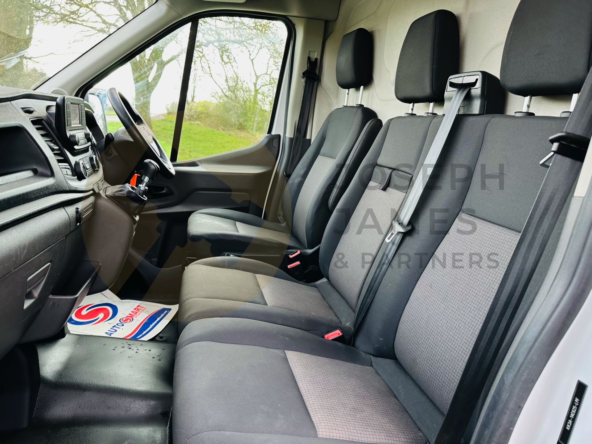 FORD TRANSIT 130 T350 *LEADER EDITION* LWB HI-ROOF (2022 FACELIFT MODEL) 2.0 TDCI 'ECOBLUE' *EURO 6* - Image 16 of 29